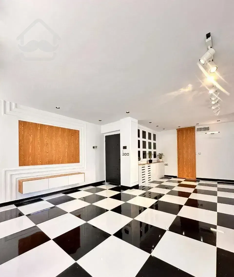 ۶۸متر*آکواریوم نور+پارکینگ+آسانسور*بدون مشابه