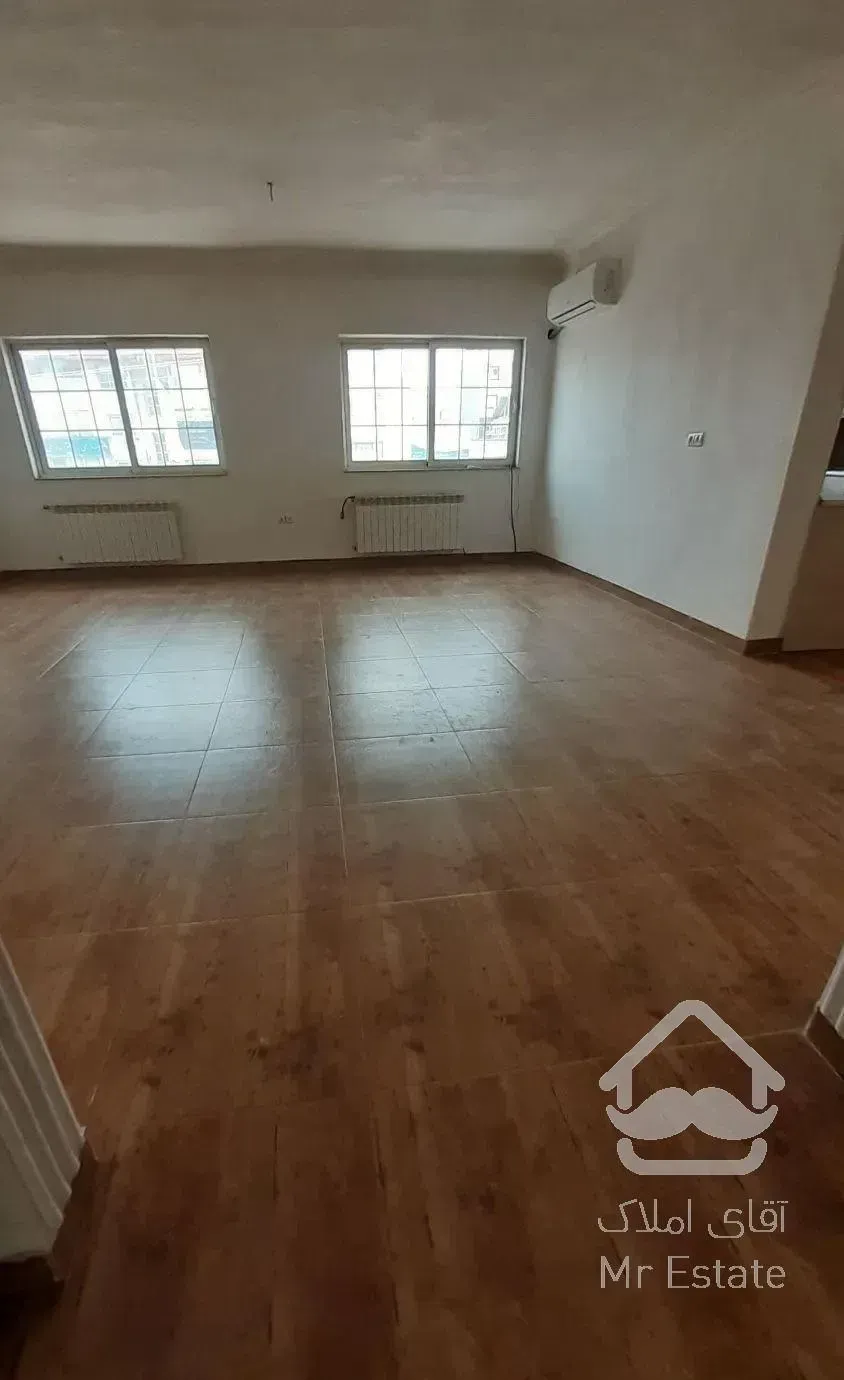 ۱۲۰متری تکواحدی/براصلی بلوار/فلکه گاز/پکیج اسپلیت