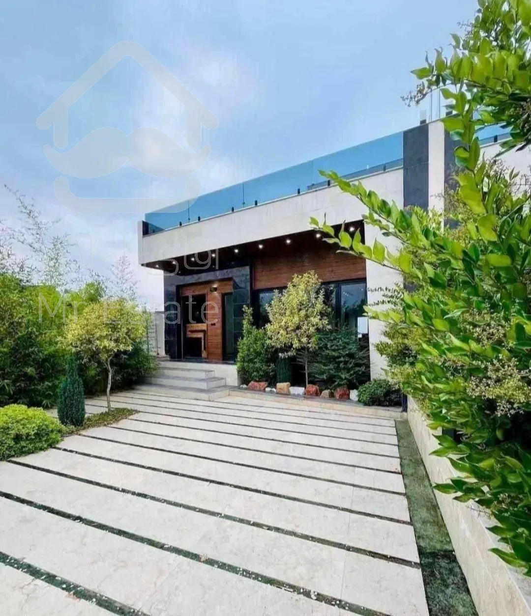 ویلامدرن روف دار۲۳۰زمین/۱۵۰بنا/دوخواب باسنددر شهرک