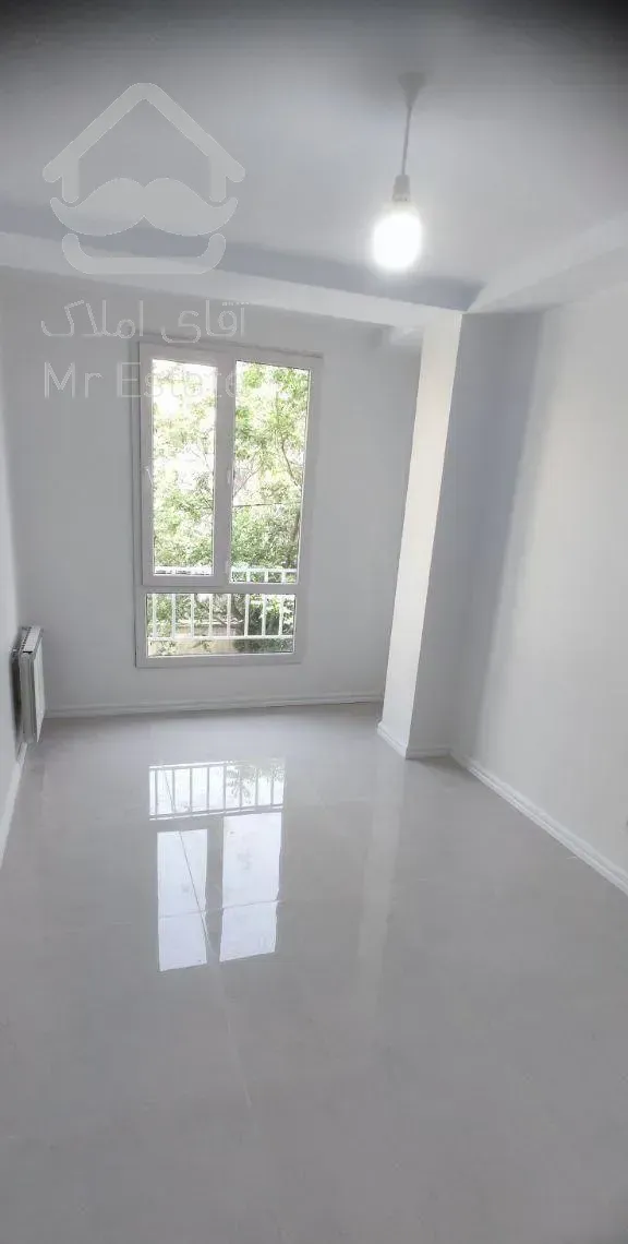 ۵۳متر/فول امکانات/کلید نخورده/سالن پرده خور/دلالی