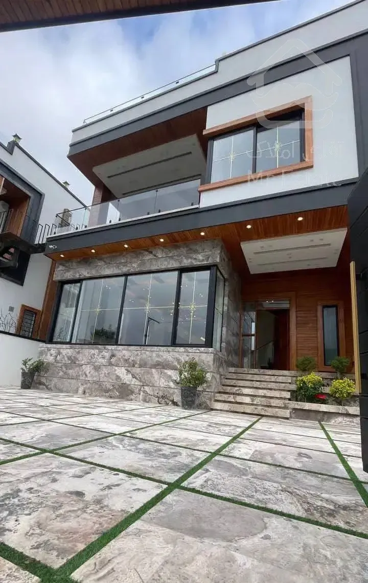 خریدویلا۳۰۰متری رویان اقساطی مدارک تکمیل