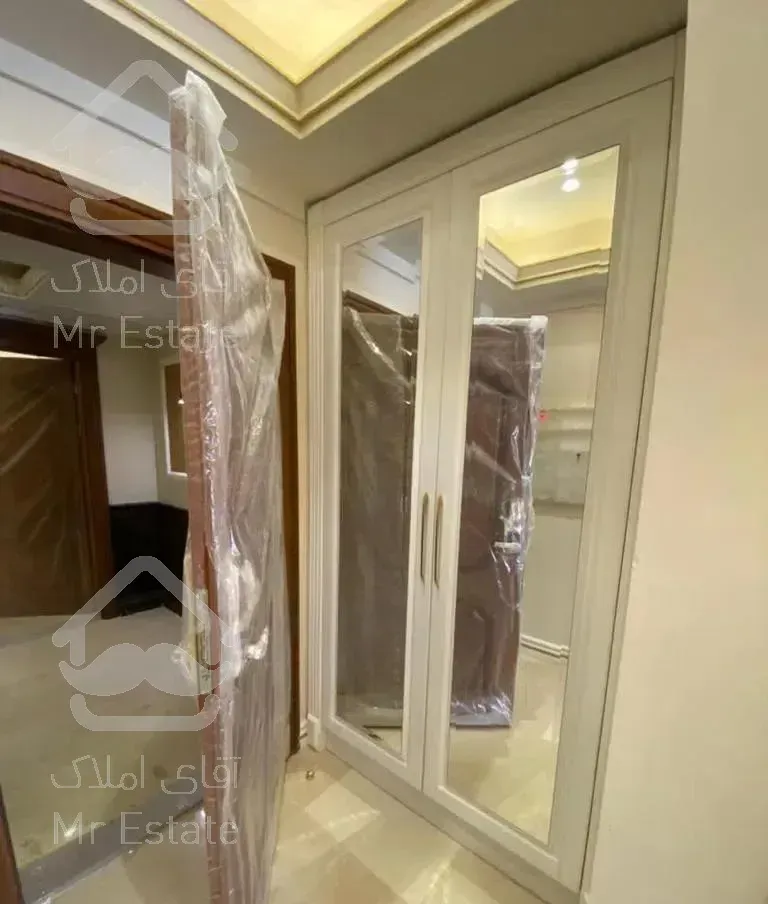 زعفرانیه ١٦٠ متر تاپ لوکشین کلید نخورده