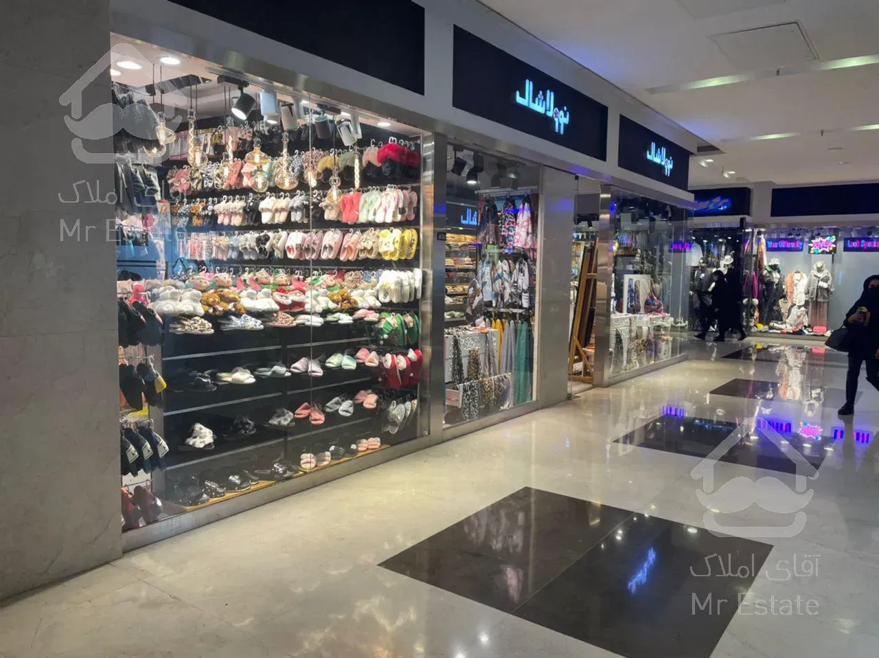 واحد تجاری۱۹ متری درپرگذرترین خیابان هروی