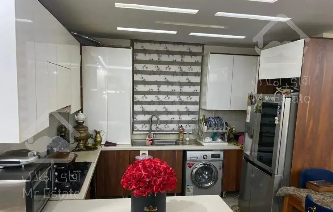 ۷۳متر ۲خواب فول رو به آفتاب