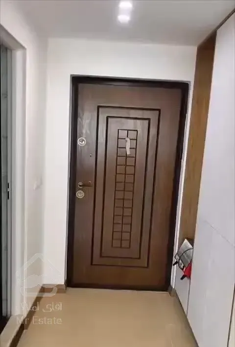 فروش واحد124متری دو خواب برج های G ارتش چیتگر