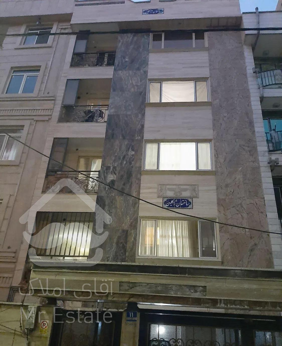 آپارتمان ۷۳ متری ،با آسانسور،تکواحد