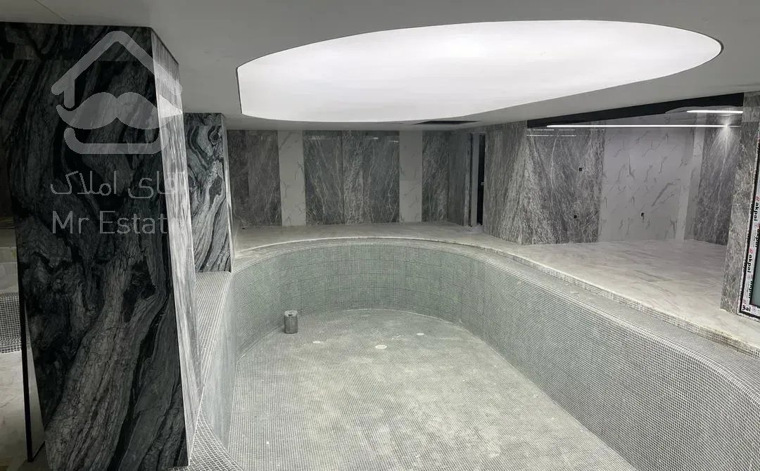 فروش یکجا آپارتمان ۱۸۵۰ متری ۳ خوابه در توانیر