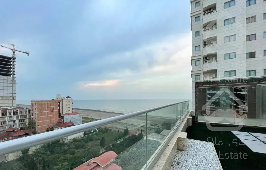 پنت هاووس ۴۷۰ متر دید ابدی دریا  سرخرود سنددار