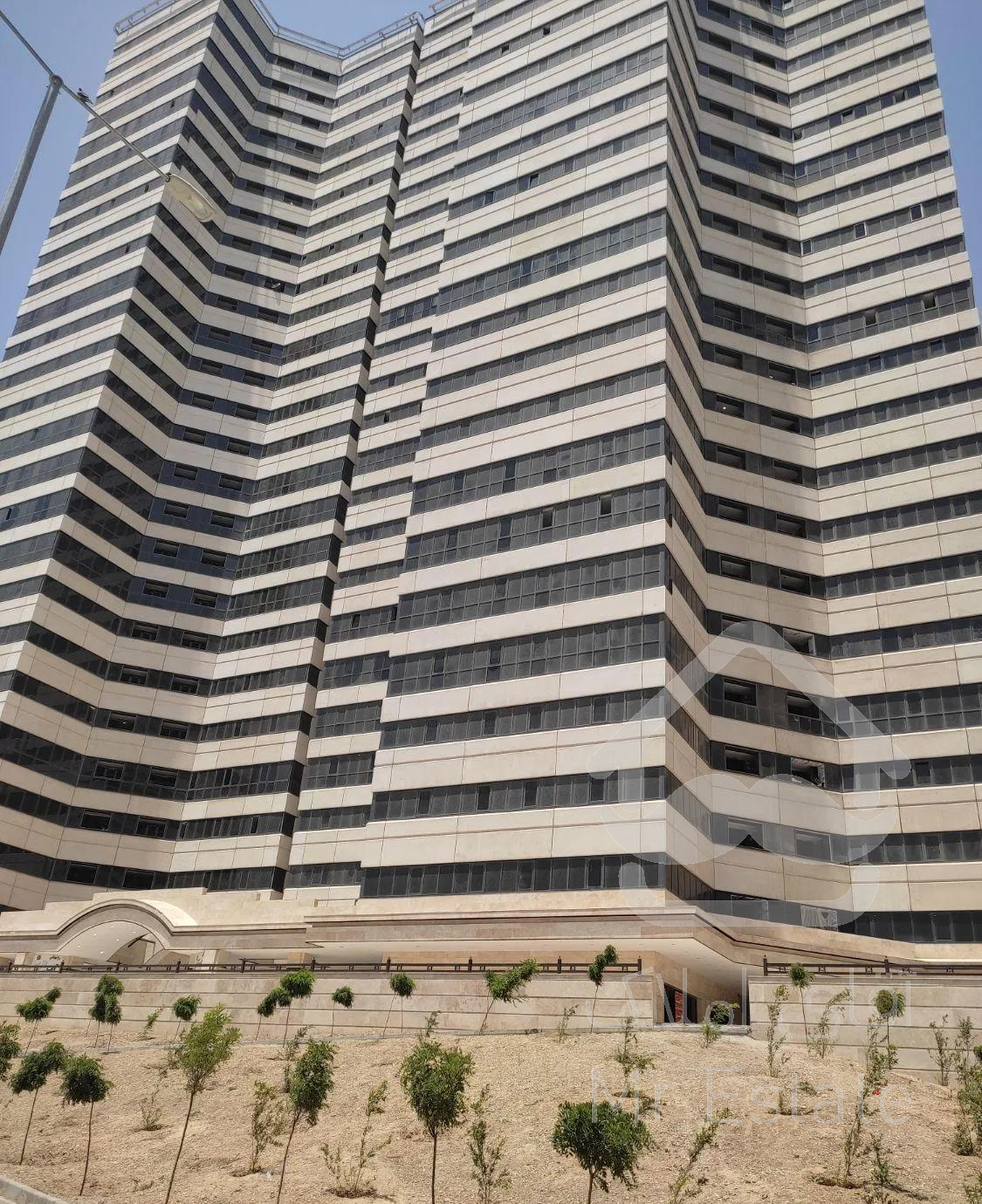 آپارتمان 110 متری غرق نور. دو خواب