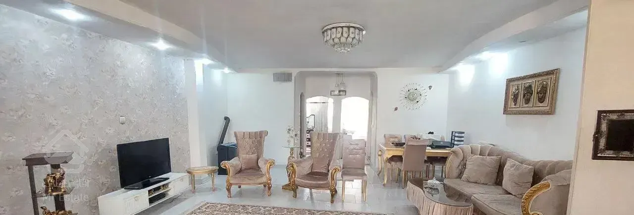 آپارتمان ۱۰۰ متری/بدون مالک / مستغلاتی