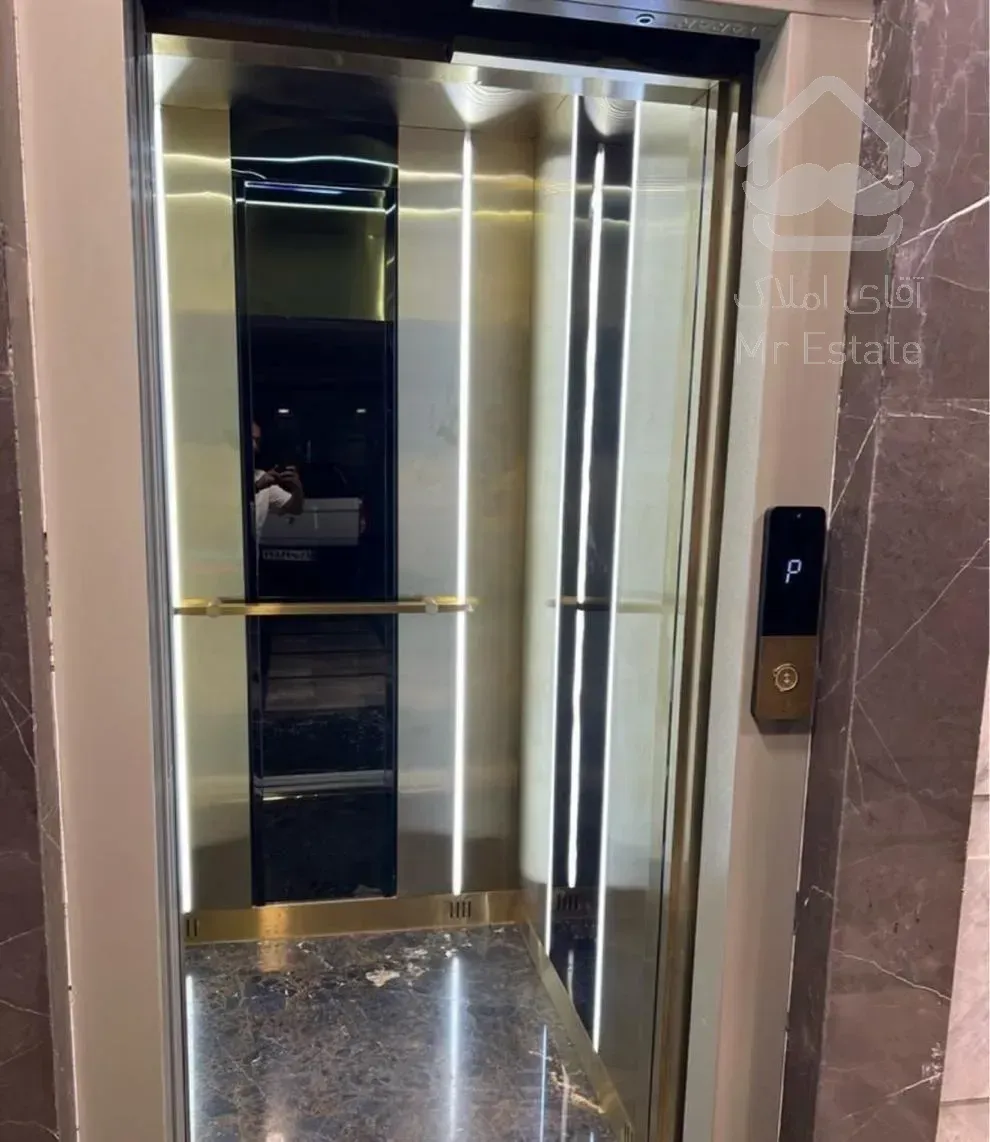 فروش آپارتمان ۱۲۵ متری در شهرک راه‌آهن ( اقساطی )