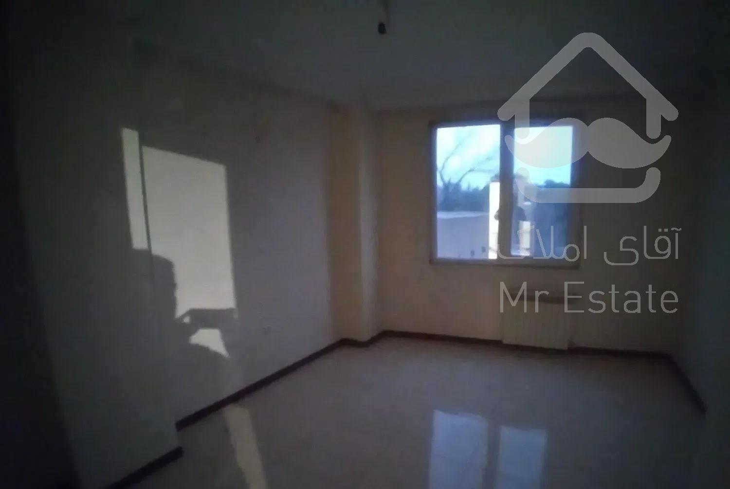 دو خوابه فول امکانات جنب مترو