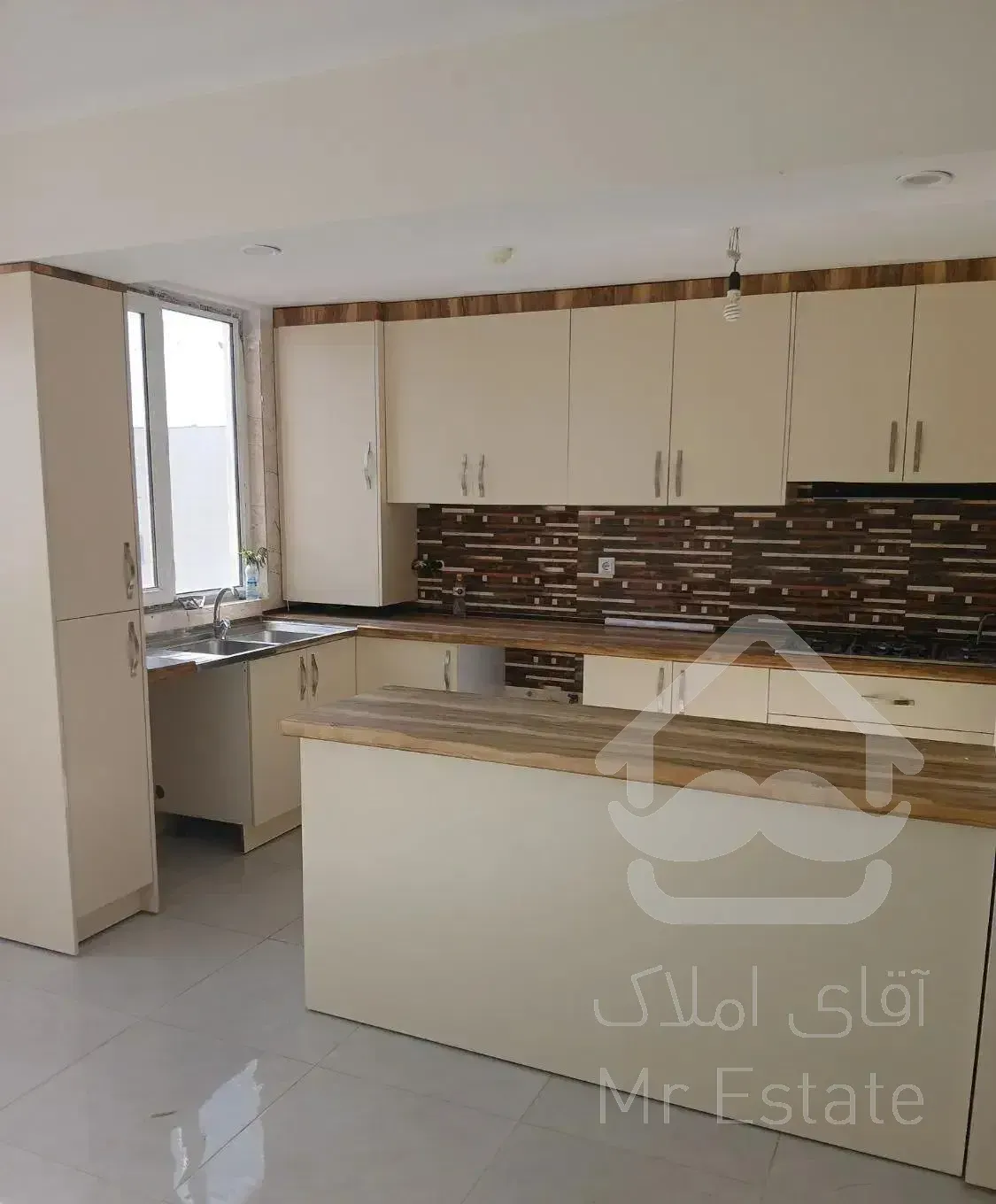 صنایع دفاع جدید ۹۵ متری تخلیه