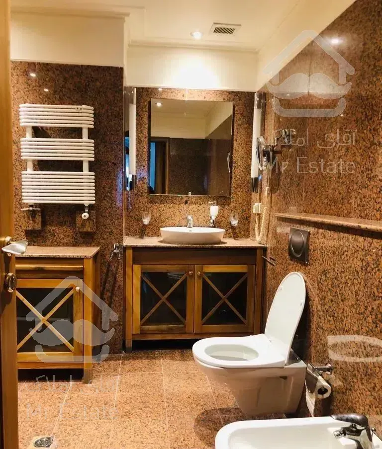 تراس بزرگ/فول فرنیش/۲پارکینگ/۳پلان مجزا/