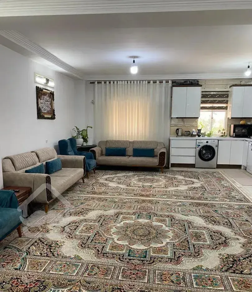 ۹۰متری/طبقه اول/فروش فوری