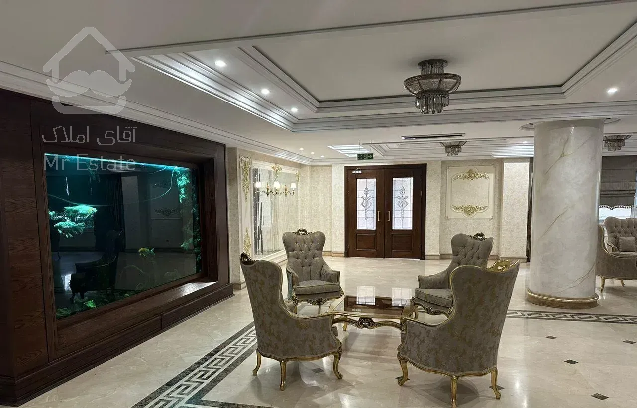 آپارتمان ۱۹۰ متری/نیاوران/گلسنگ ویو دار