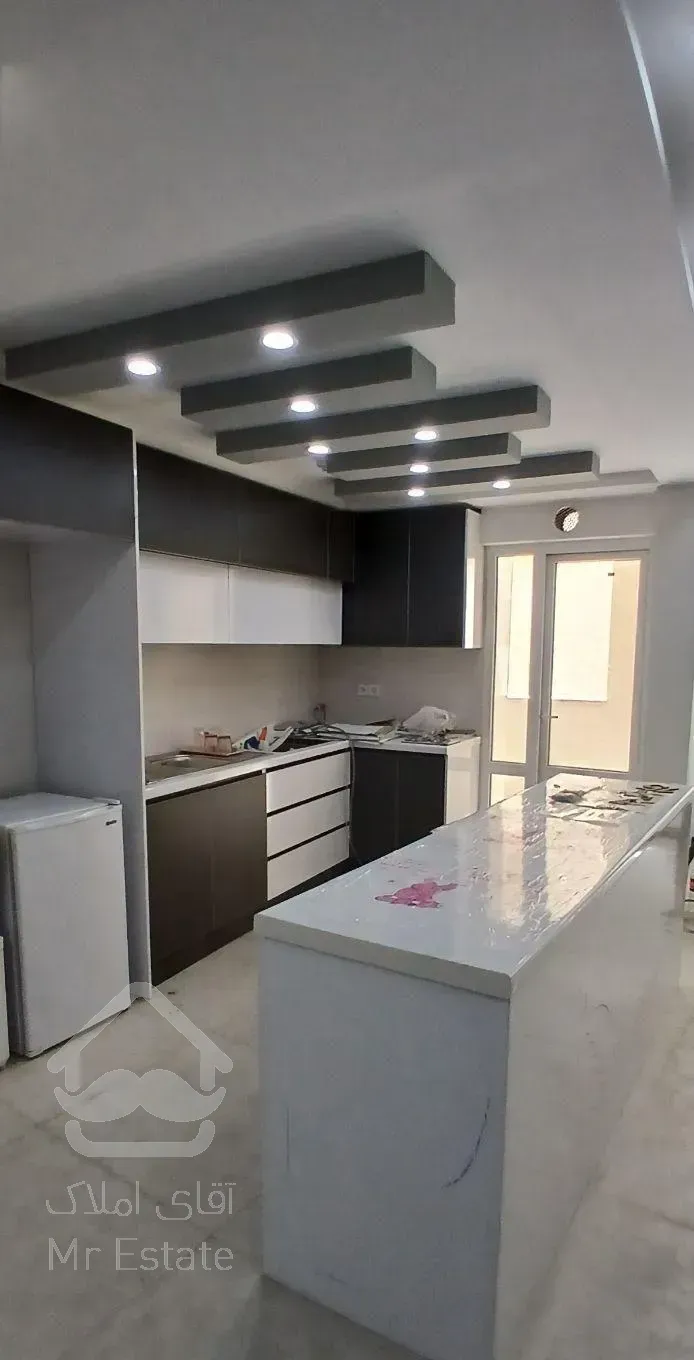 آپارتمان ۴۲ متری فول امکانات/ استاد معین