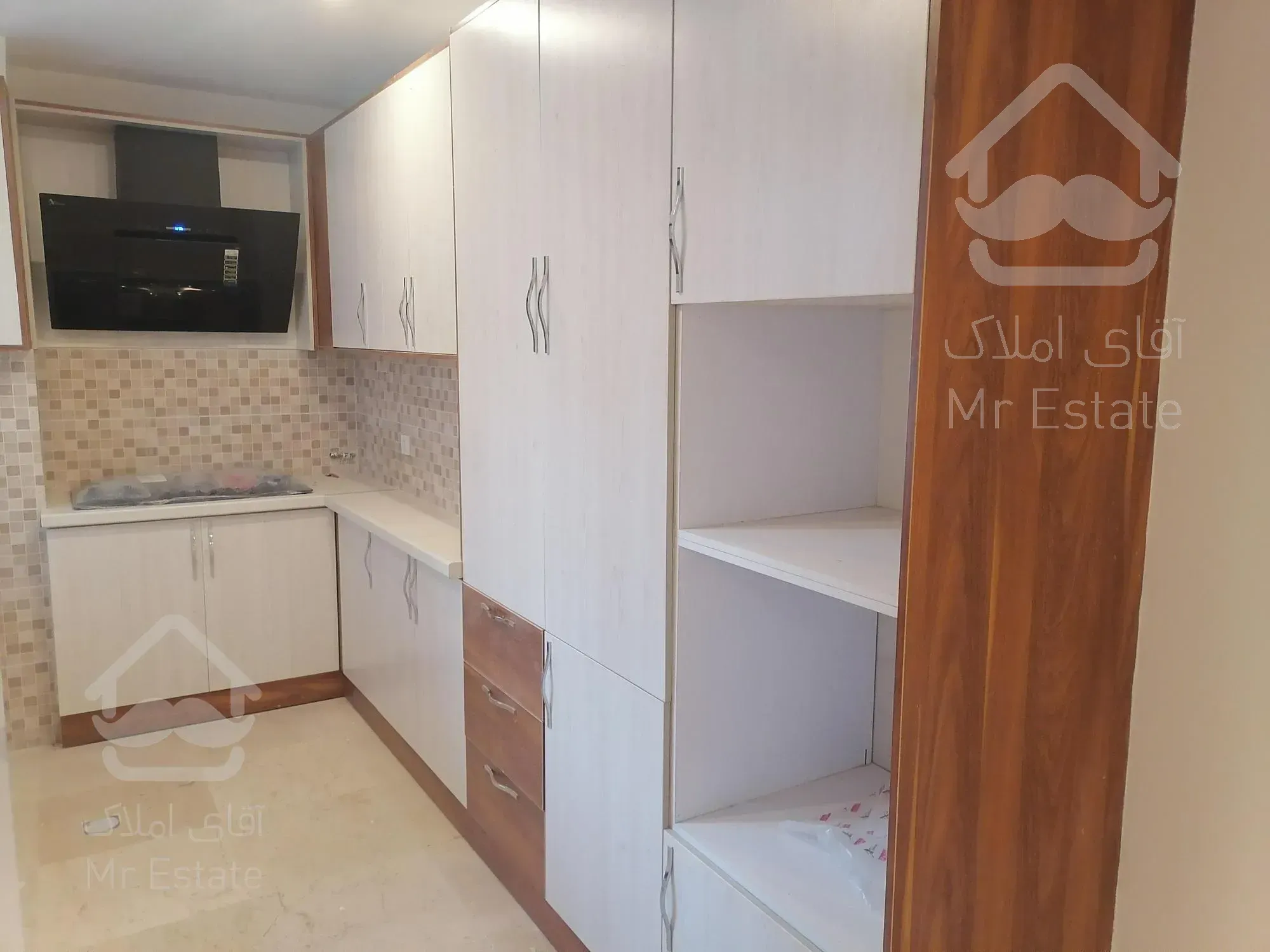 60 متر یک خوابه کلید نخورده پونک