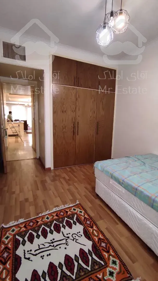 اجاره و رهن آپارتمان محمودیه 130  متر لاکچری