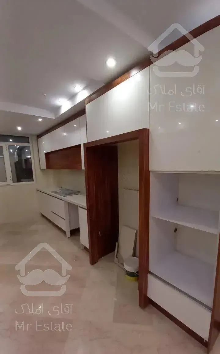 آپارتمان ۹۳ متری دو خواب فول