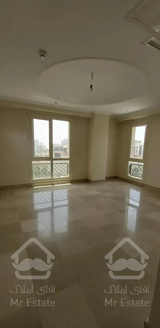 ۱۷۴ متر    ۲ خواب   طبقه ۱۲   تراس بزرگ  فول مشاع