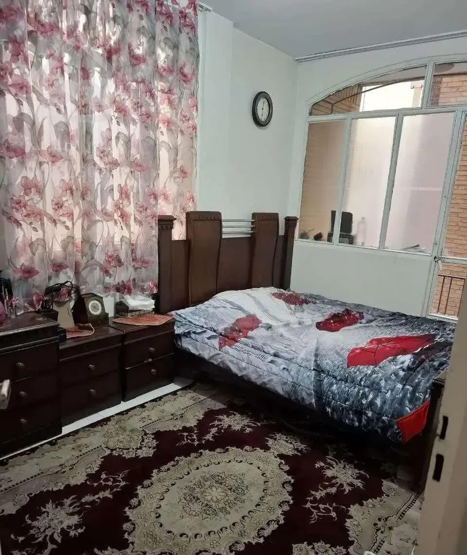 ۸۰متر دو خوابه سه بر