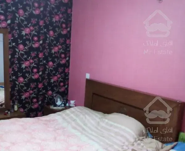 ۹۴متری.بلوارارم ششم شرقی.۵۰۰متر فاصله تا بلوار ارم