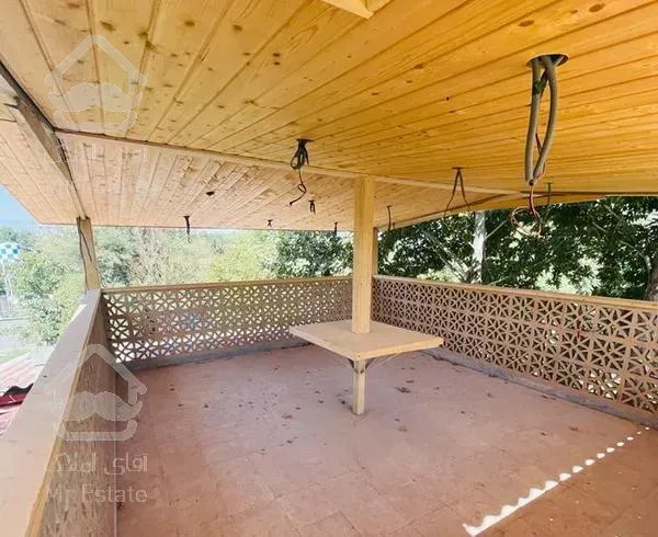 ویلا استخر دار در سرخاب متراژ۱۰۰۰متر سند دار