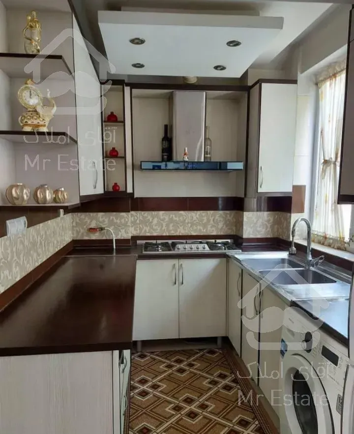 ۵۵متر، دوخواب، دو کله نورگیر، گذر ۱۰متری