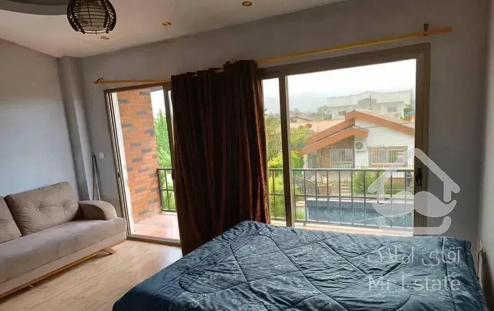 استخر.بیلیارد.فوتبال دستی.نزدیک ساحل