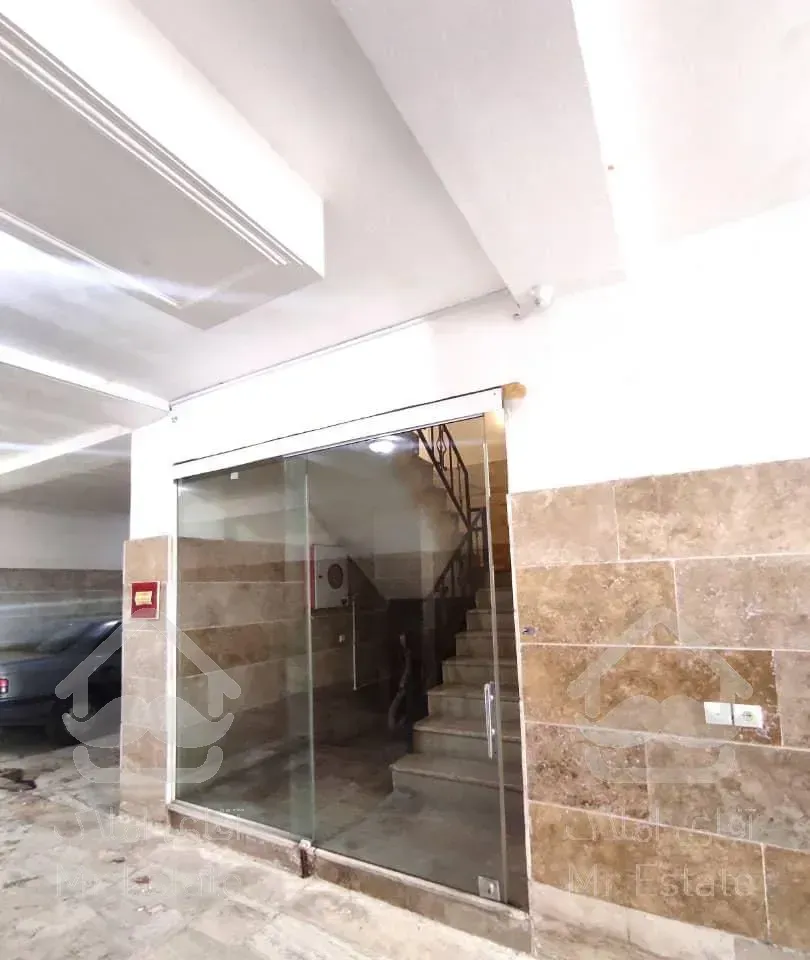 60 متر طبقه اول روبنما/پکیج دار