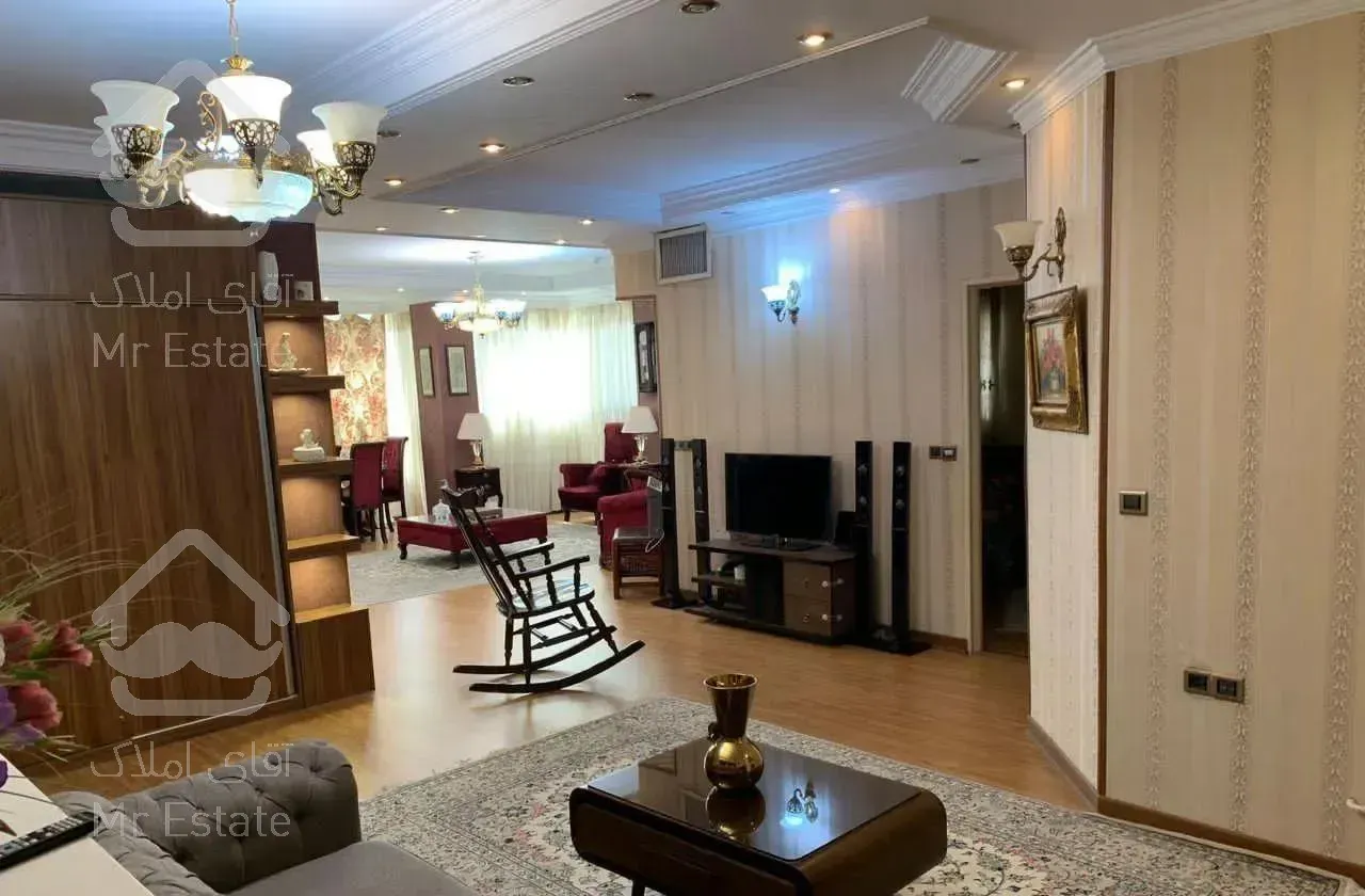 ۱۱۰ متر غرق نور خوش نقشه