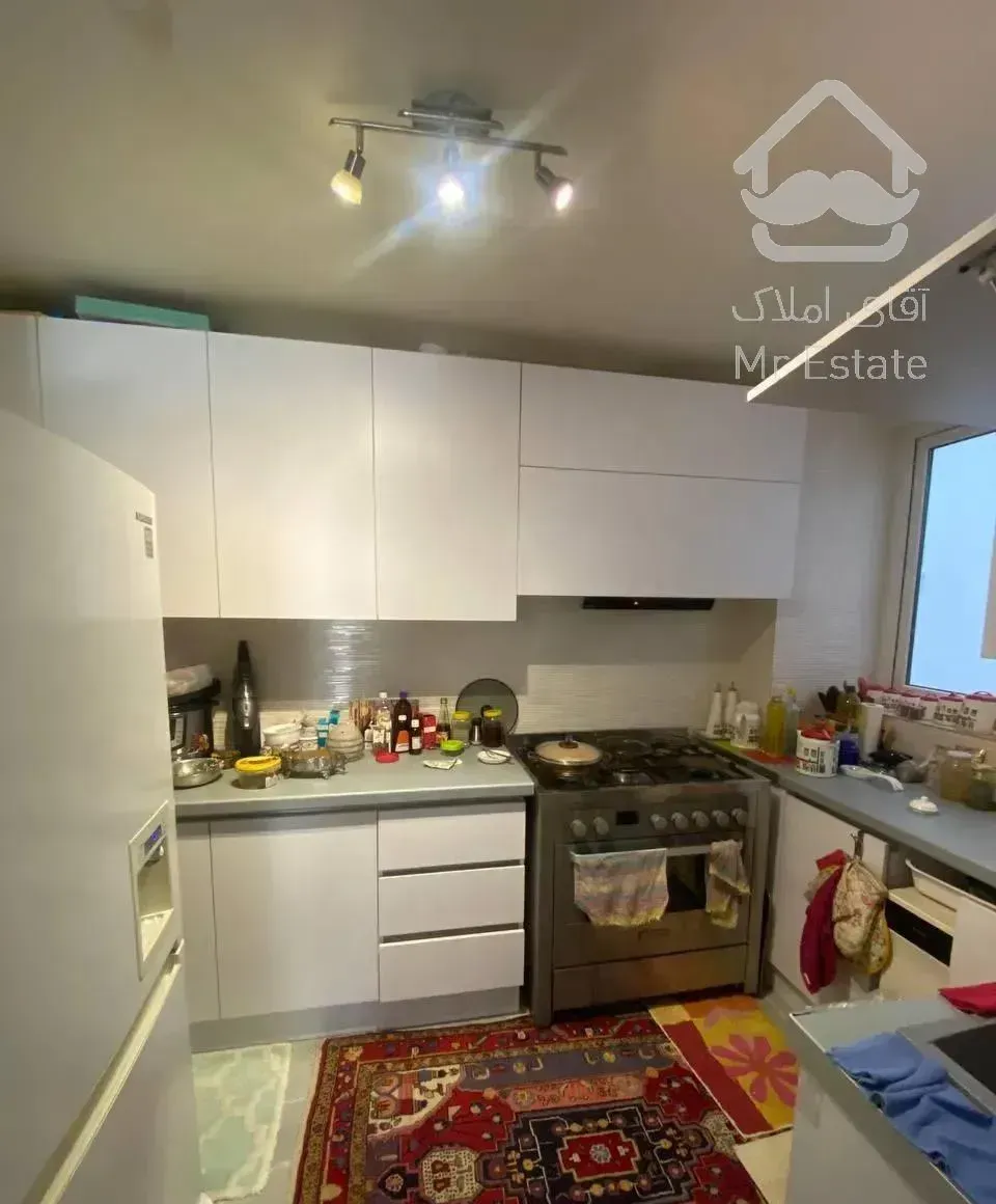 ۸۰ متر آپارتمان واقع در لویزان