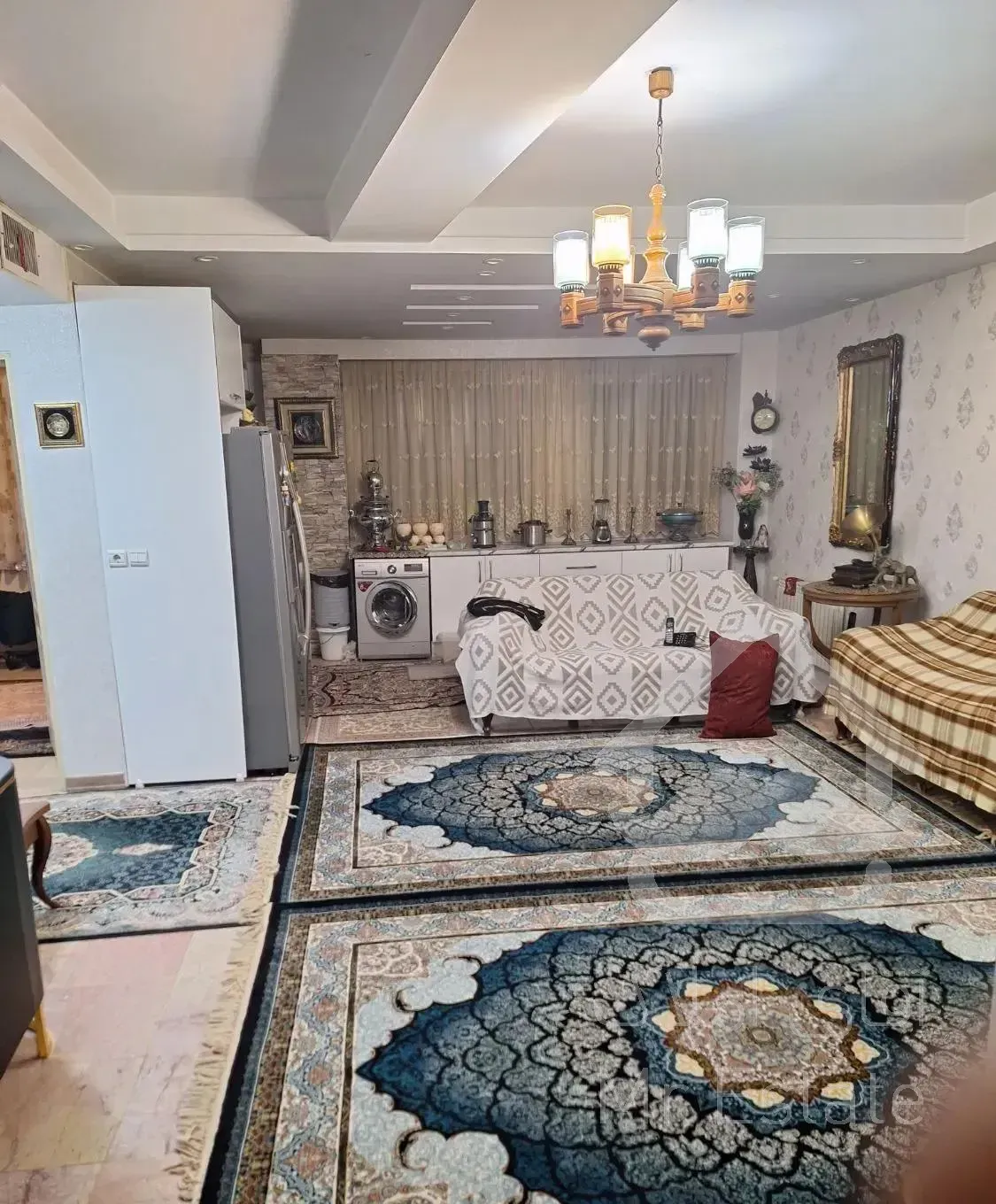 80متر دوخوابه فول امکانات