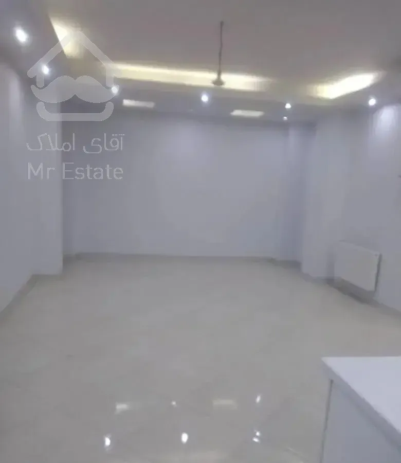 آپارتمان ۸۵ متری ط سوم پارکینگ آسانسور خ مینا