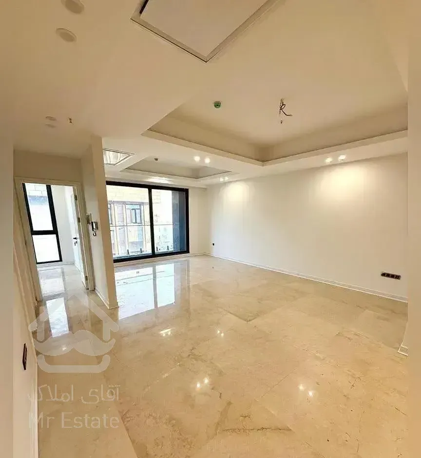 ۹۵متری/منطقه۲۲/تهاتر/اقساط/فول امکانات