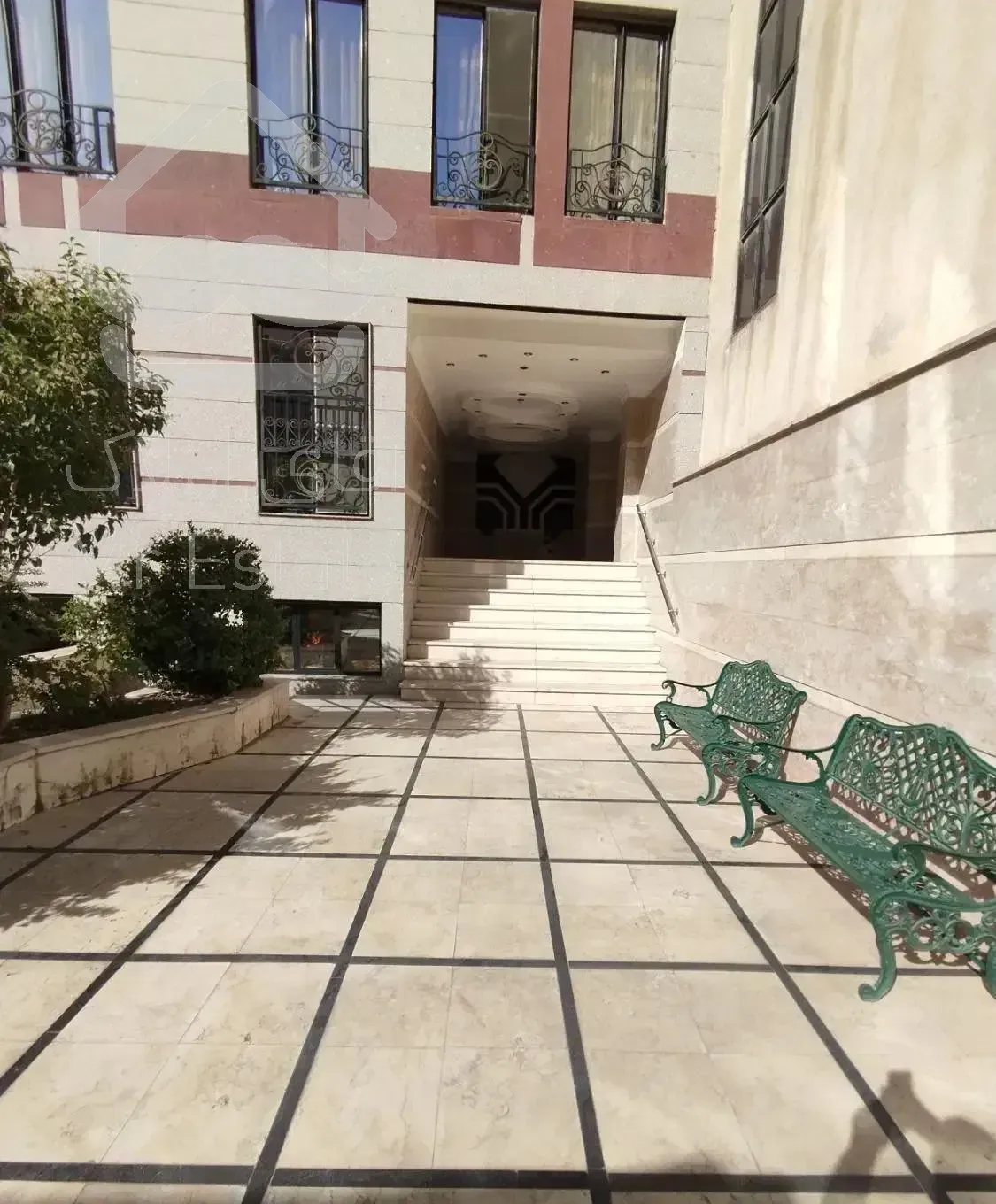 آپارتمان 70 متری  چهلستون