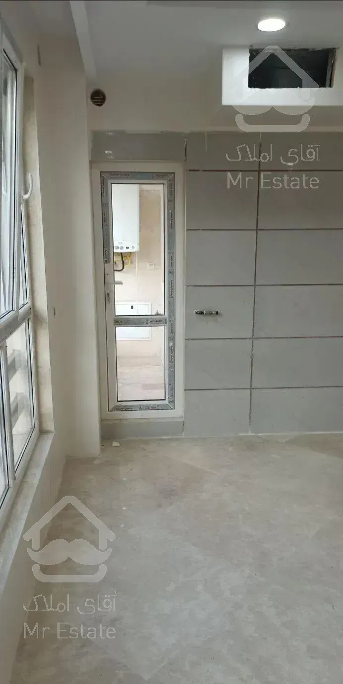 ۹۸ متر نوساز دزاشیب