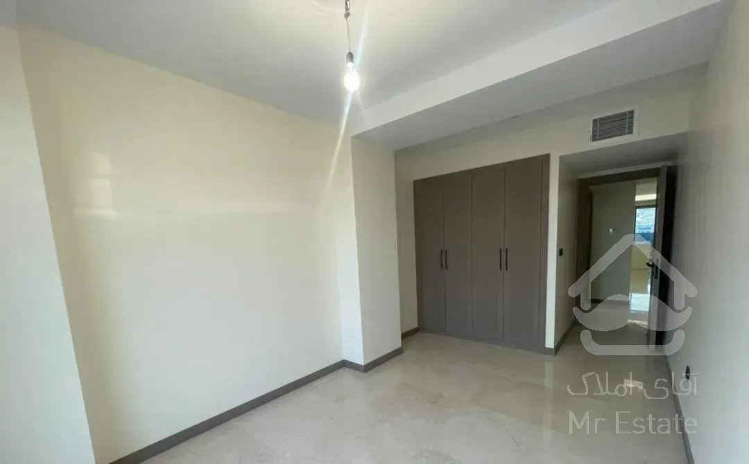 آپارتمان ۱۱۳ متری ۲ خواب / تازه نقاشی شده