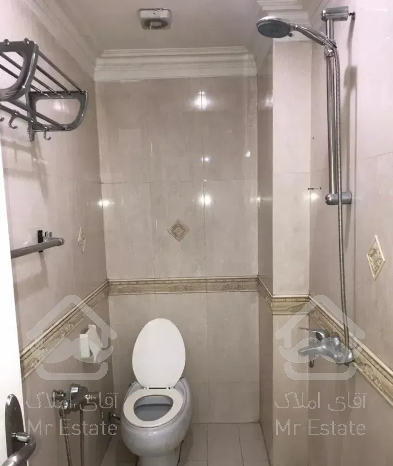 دروس ۸۵ متر خوش نقشه