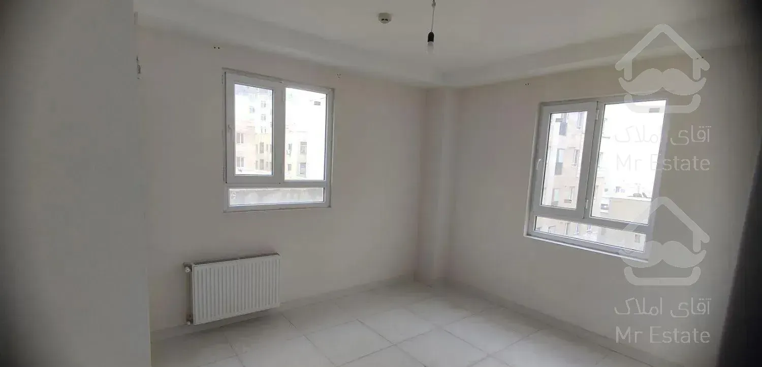 88متر 2 خوابه شیک دوپارکینگ شاهین شمالی