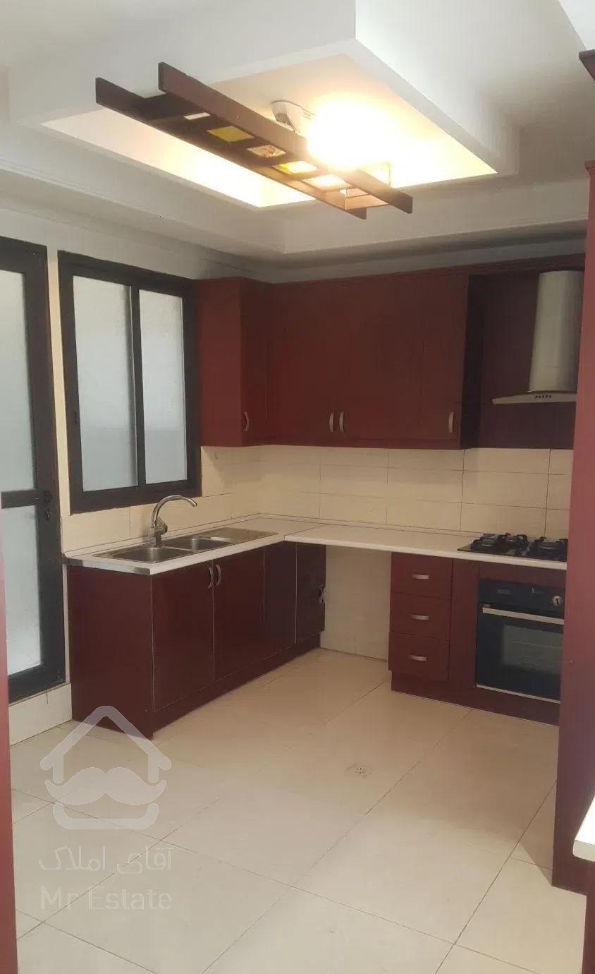 اندرزگوآپارتمان 145متری 3خوابه فرعی دنج