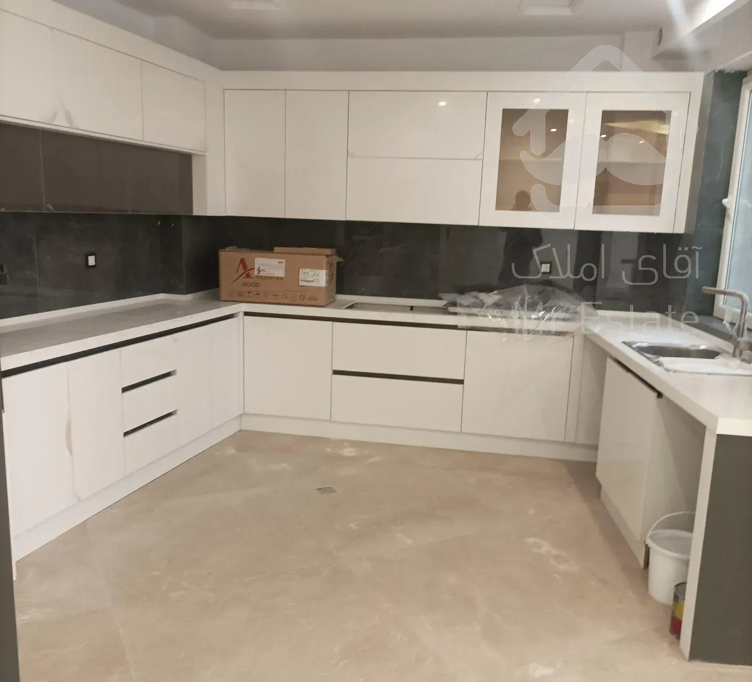 فروش آپارتمان ۱۶۲ متری ۳ خوابه در دروس (قبا)