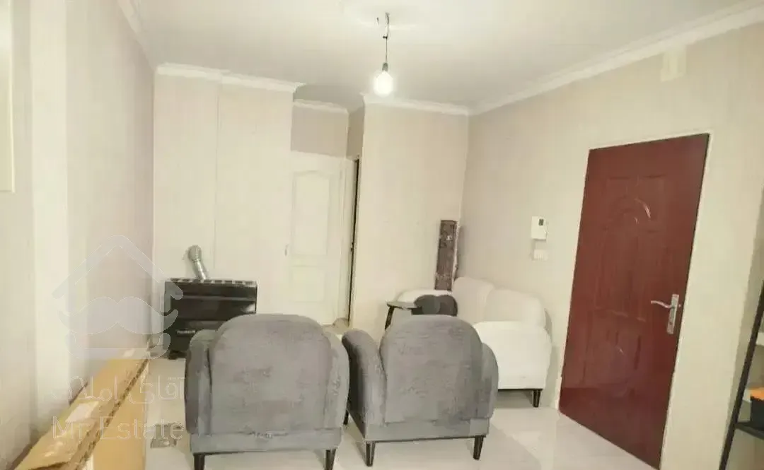 ۴۱ متر تکواحدی با آسانسور خیابان محصل بدون مالک