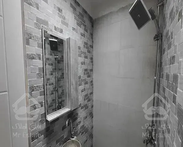 آپارتمان ۱۴۶ متری نوساز دهقان(تهاتر باواحد کوچکتر)