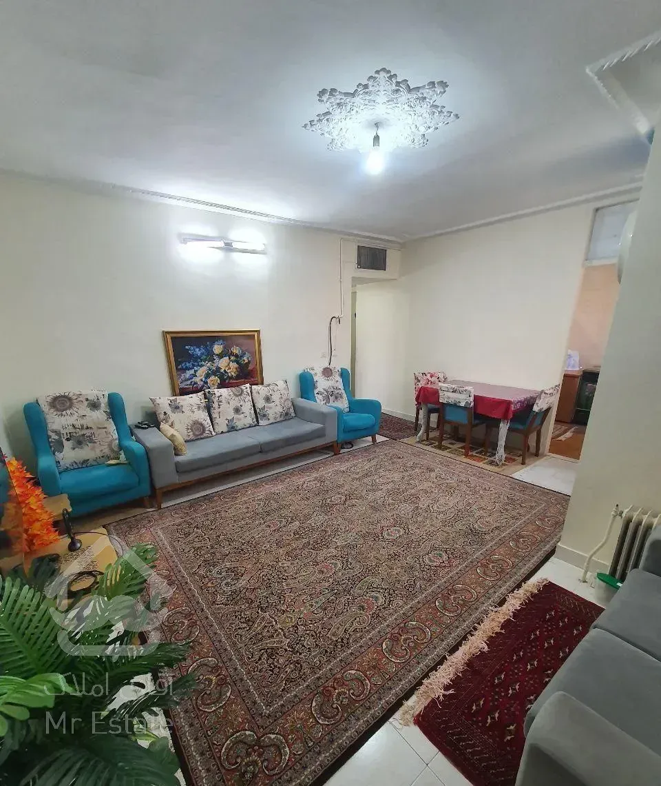 67متر/سبلان/پارکینگ مشاع/سوم روی همکف/خوش نقشه