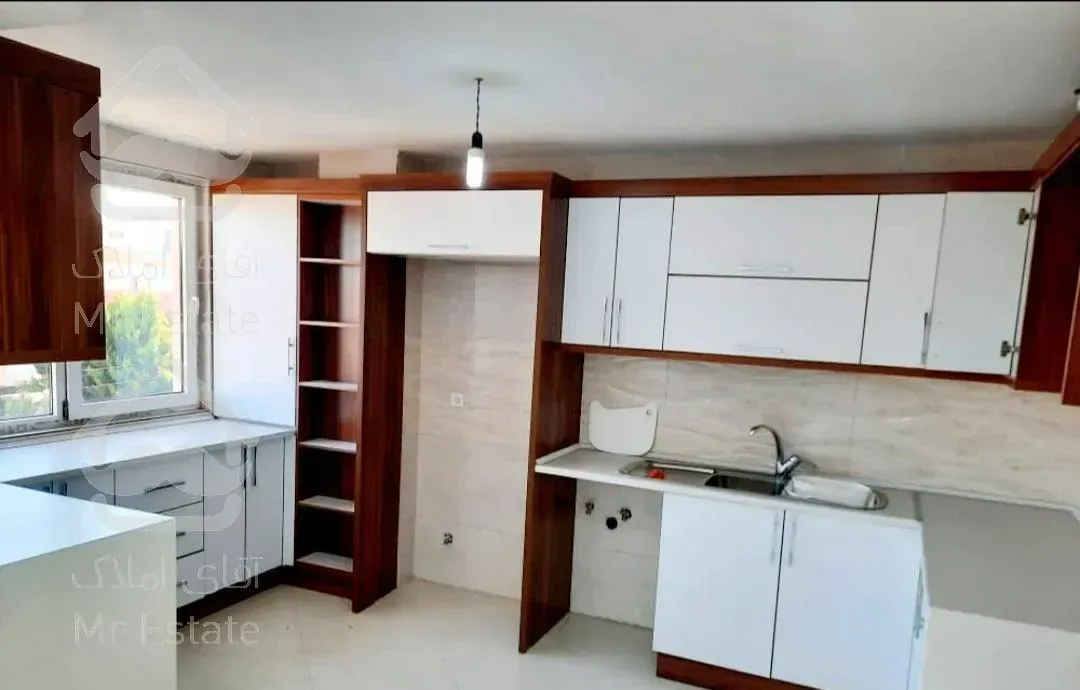 واحد ۱۵۰ متری سه خواب تمیز