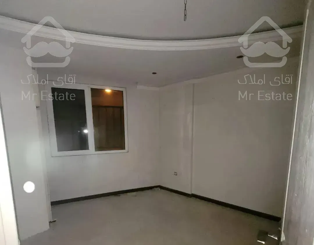 ۷۰ متر دو خواب پارکینگ دار  گذر صادقیه