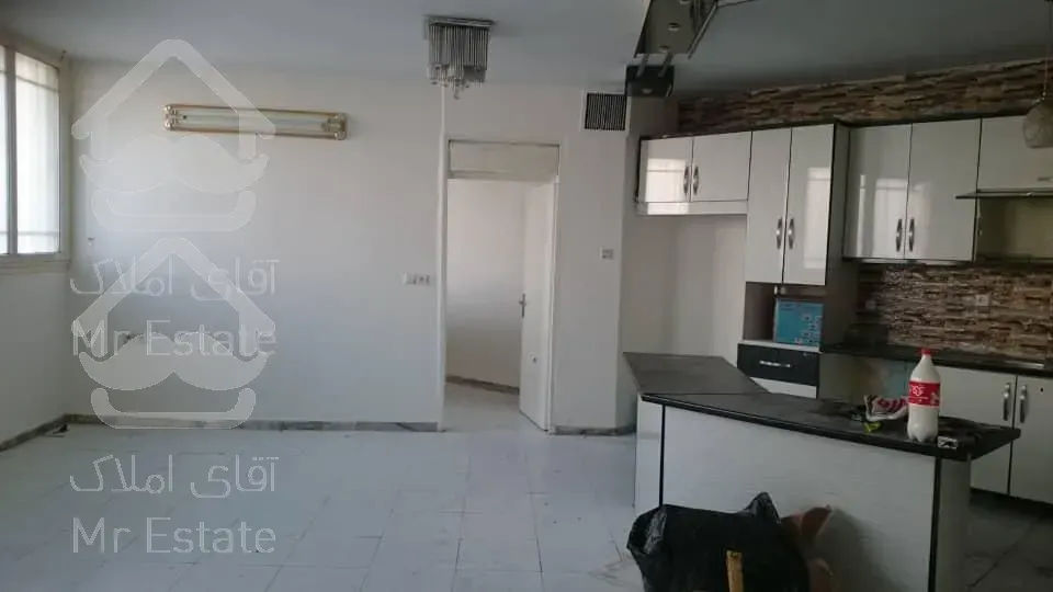 82 متری تکواحدی یک خواب کاشانی گلها