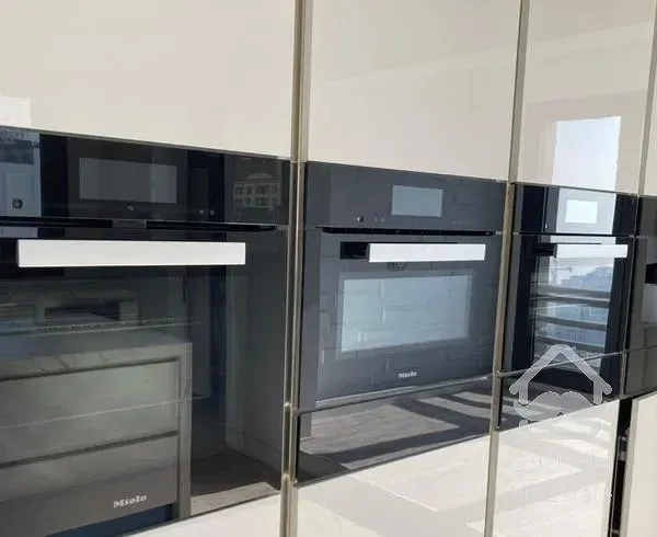 کامرانیه شمالی/۱۴۰ متر/سه خواب/